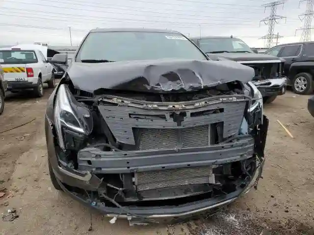 1GYKNFRS0HZ123610 2017 CADILLAC XT5-4