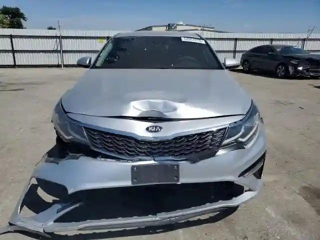 5XXGT4L32KG358334 2019 KIA OPTIMA-4