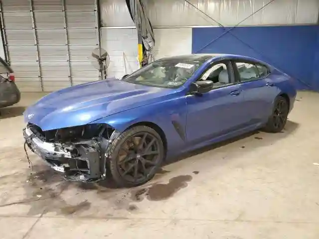 WBAGV8C07RCP90030 2024 BMW M8-0