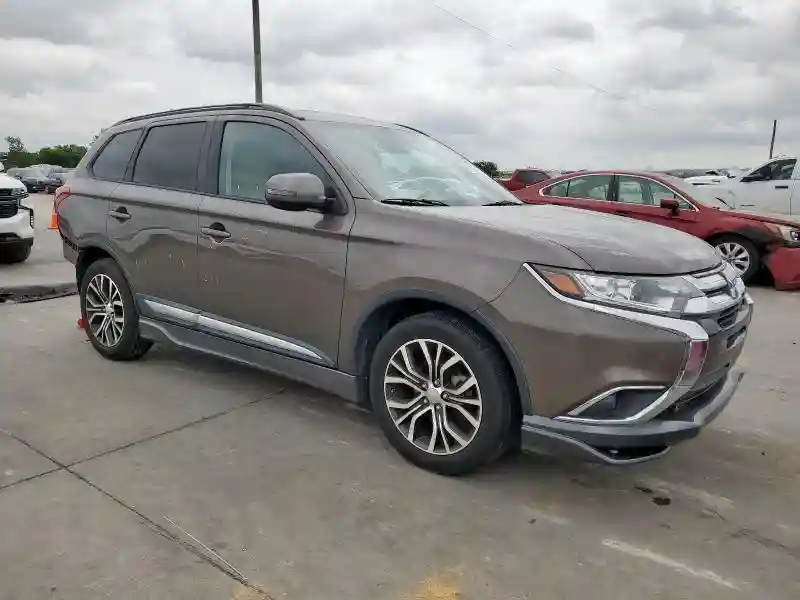 JA4AD3A39GZ021951 2016 MITSUBISHI OUTLANDER-3