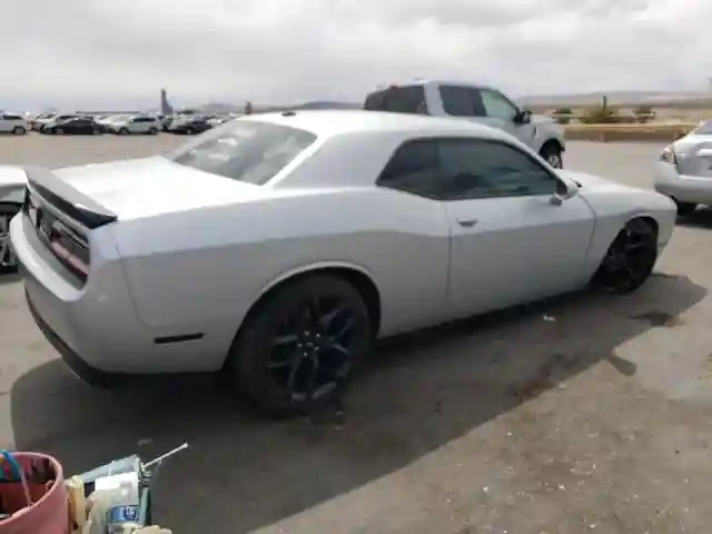 2C3CDZAG4KH636182 2019 DODGE CHALLENGER-2