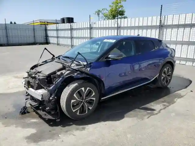 KNDC34LA4R5205661 2024 KIA EV6 LIGHT-0