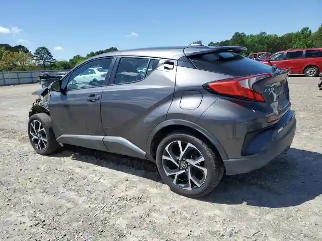 NMTKHMBXXJR046516 2018 TOYOTA C-HR-1