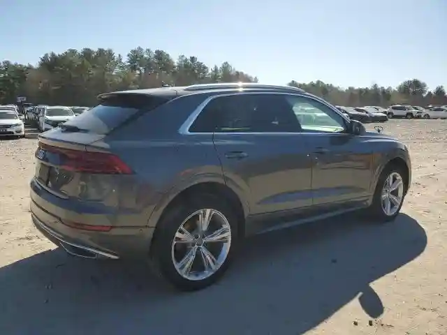 WA1BVAF19KD018356 2019 AUDI Q8-2