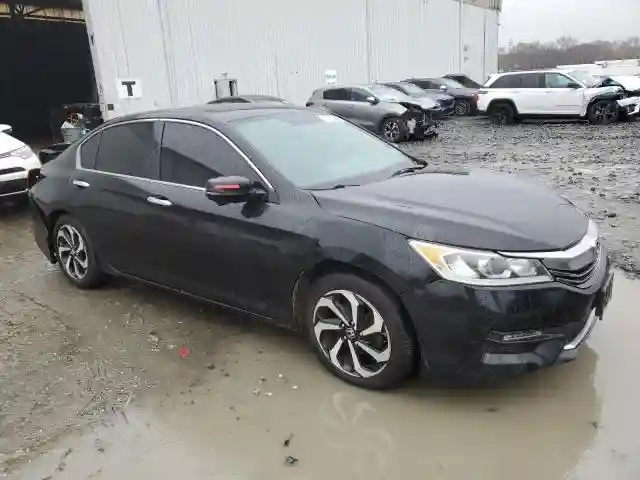 1HGCR2F78GA018982 2016 HONDA ACCORD-3