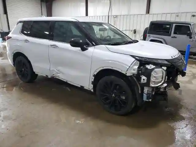 JA4J4UA80PZ038557 2023 MITSUBISHI OUTLANDER-3