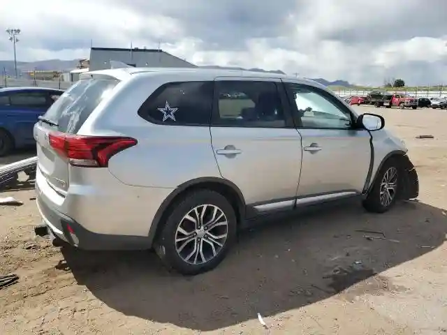 JA4AD3A31JJ004194 2018 MITSUBISHI OUTLANDER-2
