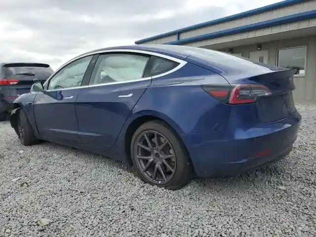 5YJ3E1EB2JF094447 2018 TESLA MODEL 3-1