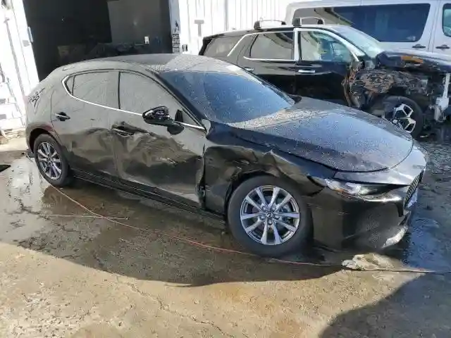 JM1BPAJL3N1511772 2022 MAZDA 3-3