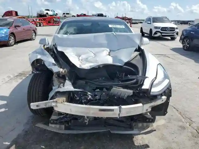 5YJ3E1EAXJF061283 2018 TESLA MODEL 3-4