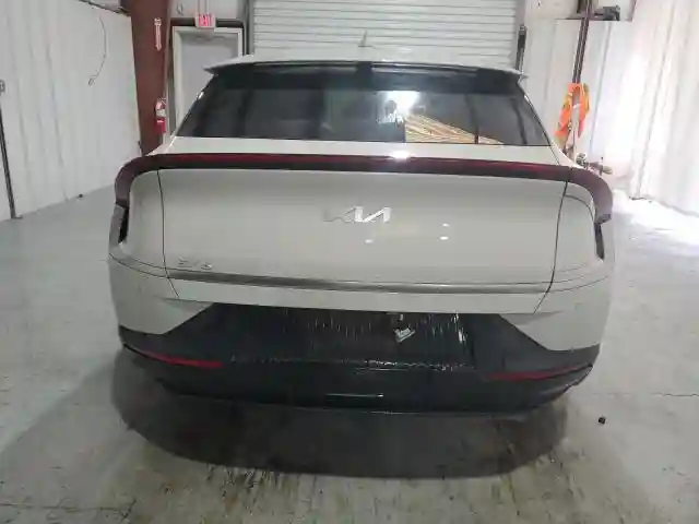 KNDC34LA2R5192134 2024 KIA EV6 LIGHT-5