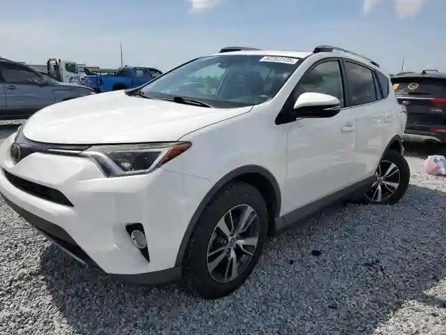 2T3RFREV1JW843426 2018 TOYOTA RAV4-0