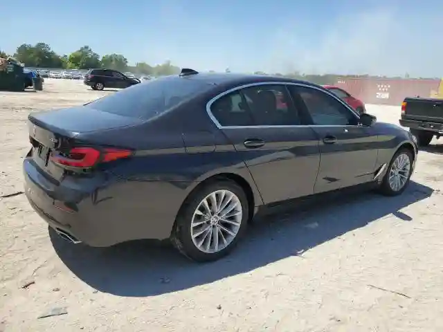 WBA73BJ03MWW90293 2021 BMW 5 SERIES-2