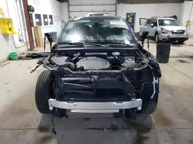 WA1BNAFY6J2064914 2018 AUDI Q5-4