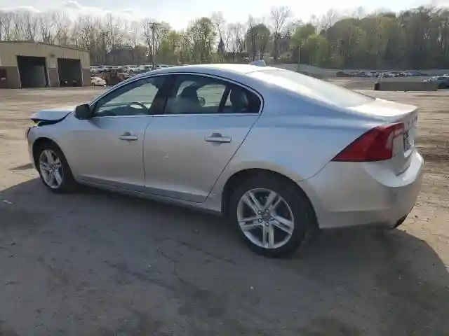 YV1612TK9F1355746 2015 VOLVO S60-1