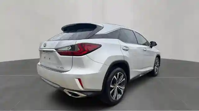 2T2BZMCA5KC179604 2019 LEXUS RX350-3