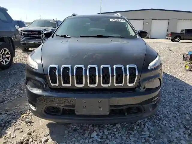 1C4PJLCB2GW125664 2016 JEEP GRAND CHEROKEE-4