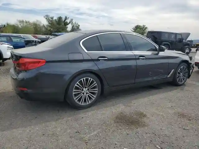 WBAJA7C51JWA73376 2018 BMW 5 SERIES-2