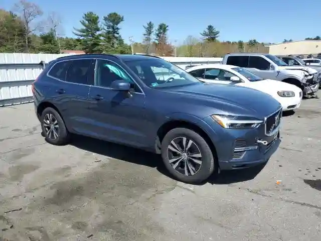 YV4L12RV9P1321315 2023 VOLVO XC60 CORE-3
