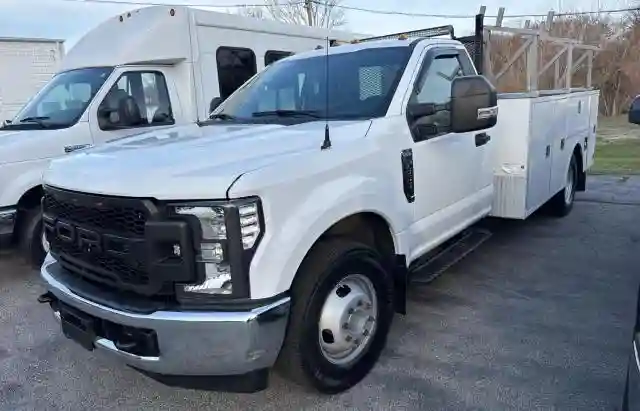 1FDRF3G62KEC48379 2019 FORD F350-1