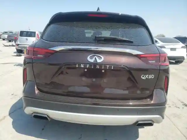 3PCAJ5M19LF103344 2020 INFINITI QX50-5