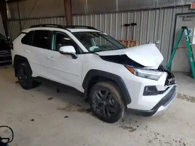 2T3J1RFV6RW415874 2024 TOYOTA RAV4-3