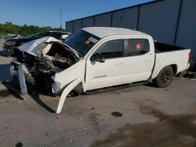 3TYCZ5AN9PT121423 2023 TOYOTA TACOMA-0