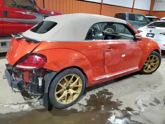 3VW5DAAT8JM508351 2018 VOLKSWAGEN BEETLE-2