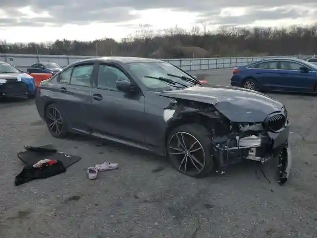 3MW5R7J08M8B50773 2021 BMW 3 SERIES-3