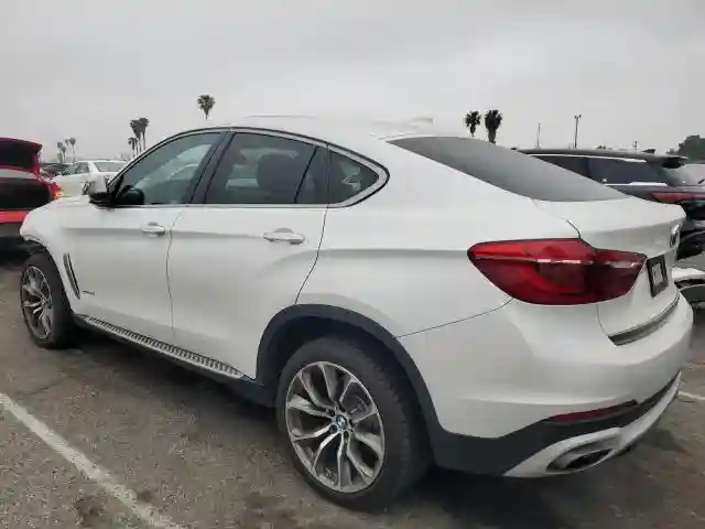5UXKU2C55K0Z64580 2019 BMW X6-1