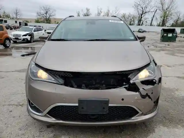 2C4RC1EG5HR578140 2017 CHRYSLER PACIFICA-4