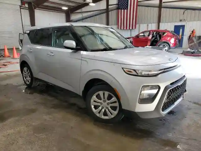 KNDJ23AU7L7068082 2020 KIA SOUL-3
