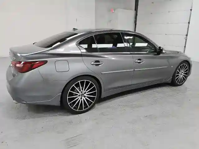 JN1EV7AR5JM436949 2018 INFINITI Q50-2