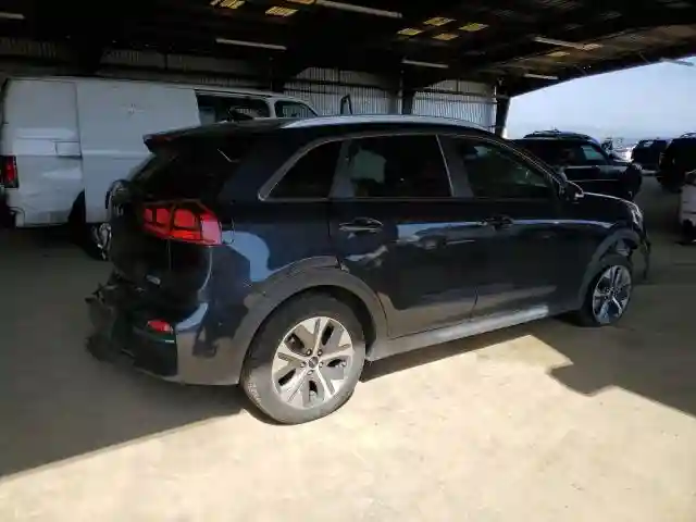 KNDCC3LGXN5134233 2022 KIA NIRO S-2