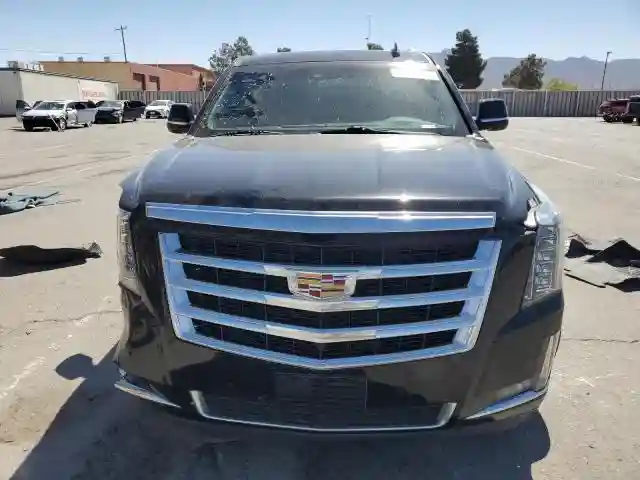 1GYS4BKJ7KR138514 2019 CADILLAC ESCALADE-4