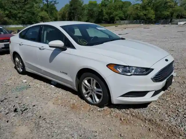 3FA6P0UU0JR273739 2018 FORD FUSION-3