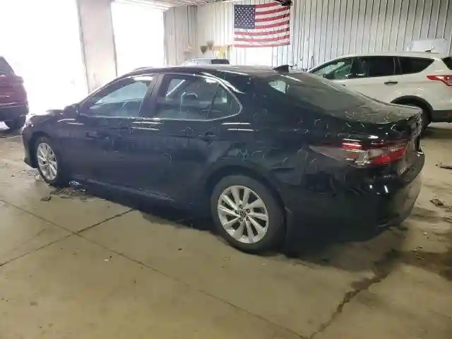 4T1C11AK8NU025630 2022 TOYOTA CAMRY-1