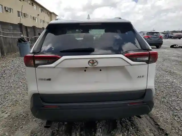 2T3W1RFV8MW160367 2021 TOYOTA RAV4-5