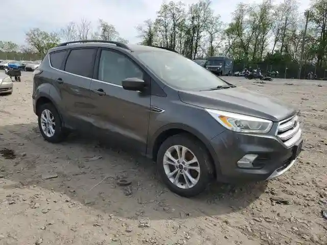 1FMCU9GD5HUA32960 2017 FORD ESCAPE-3