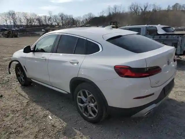 5UX33DT09R9U71062 2024 BMW X4-1