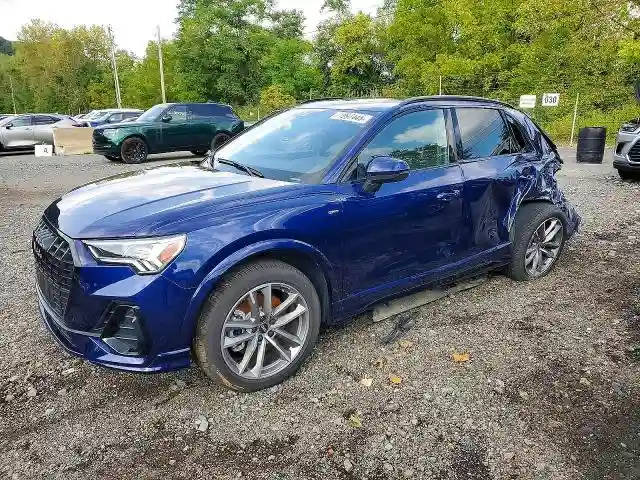 WA1DECF33S1008087 2025 AUDI Q3-0