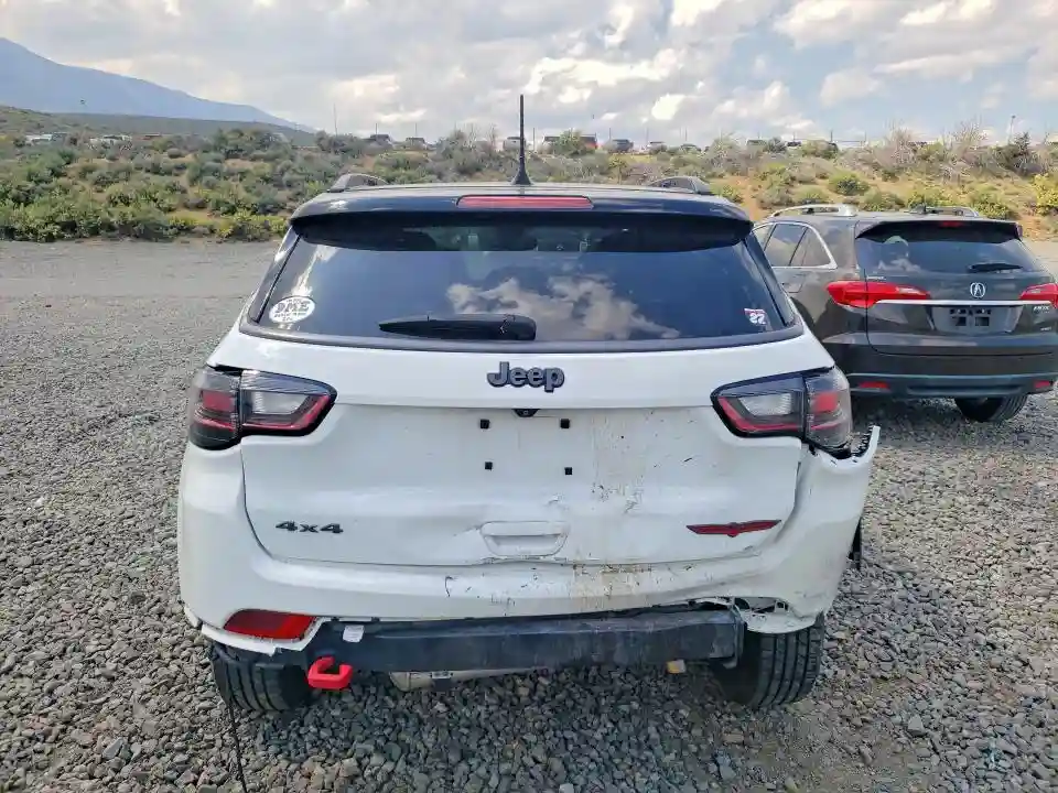 3C4NJDDB7NT145147 2022 JEEP COMPASS-5