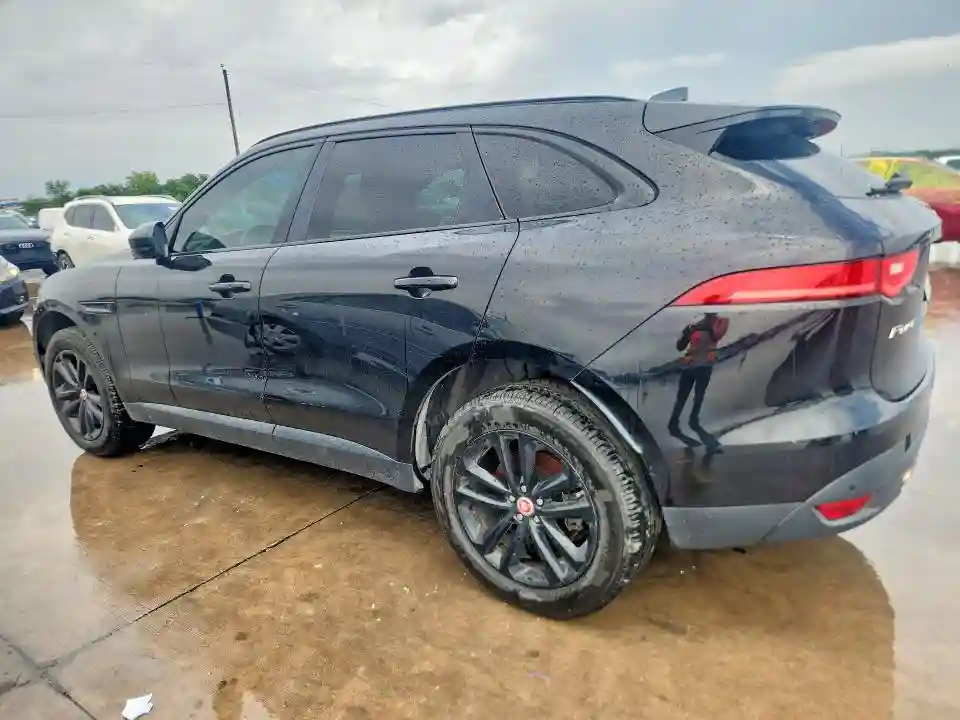 SADCJ2FXXKA354295 2019 JAGUAR F-PACE-1