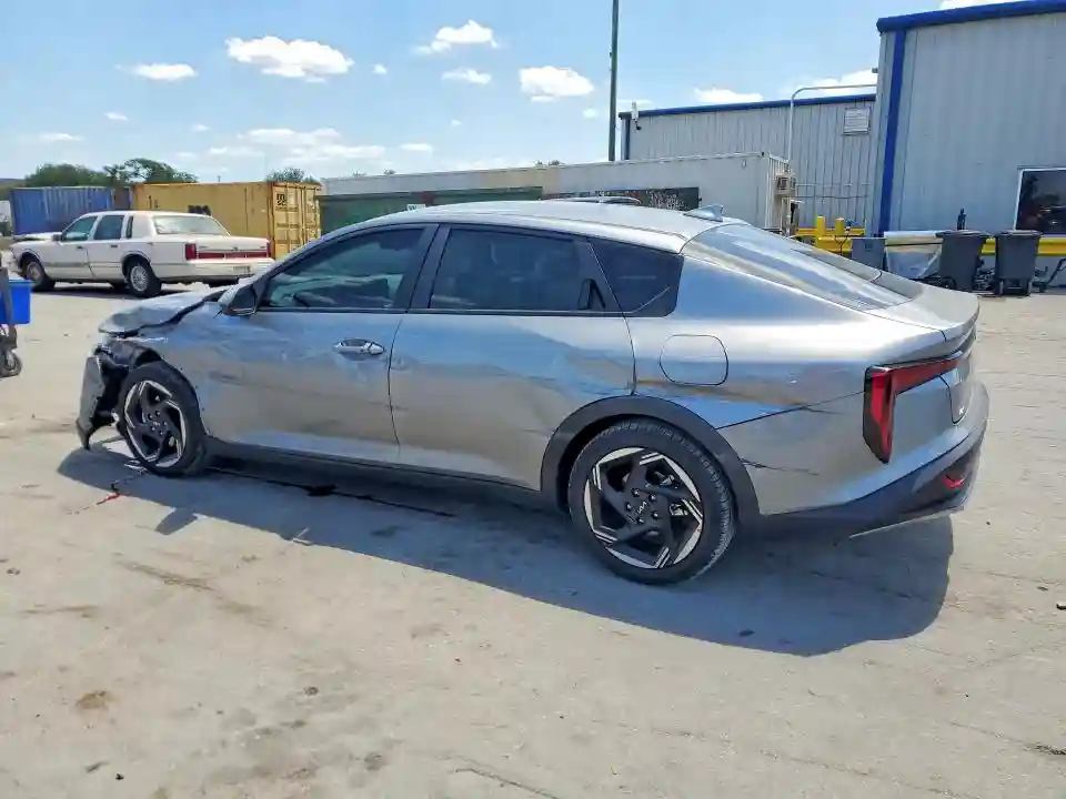 3KPFU4DE8SE144837 2025 KIA K4-1