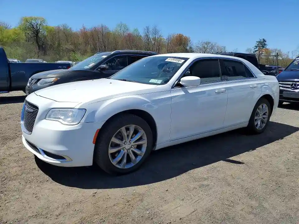 2C3CCARG9HH637409 2017 CHRYSLER 300-0