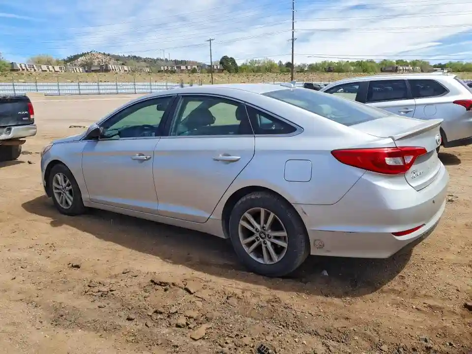 5NPE24AA5FH159252 2015 HYUNDAI SONATA-1
