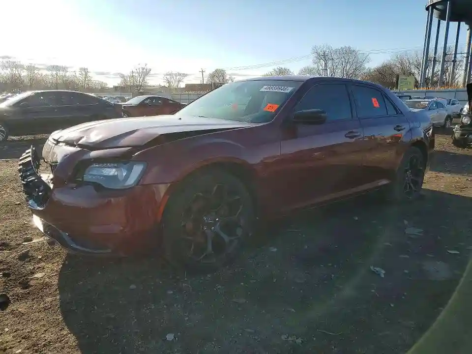 2C3CCAAG1KH723025 2019 CHRYSLER 300-0