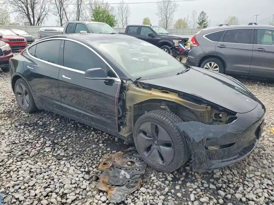 5YJ3E1EA3KF301663 2019 TESLA MODEL 3-3