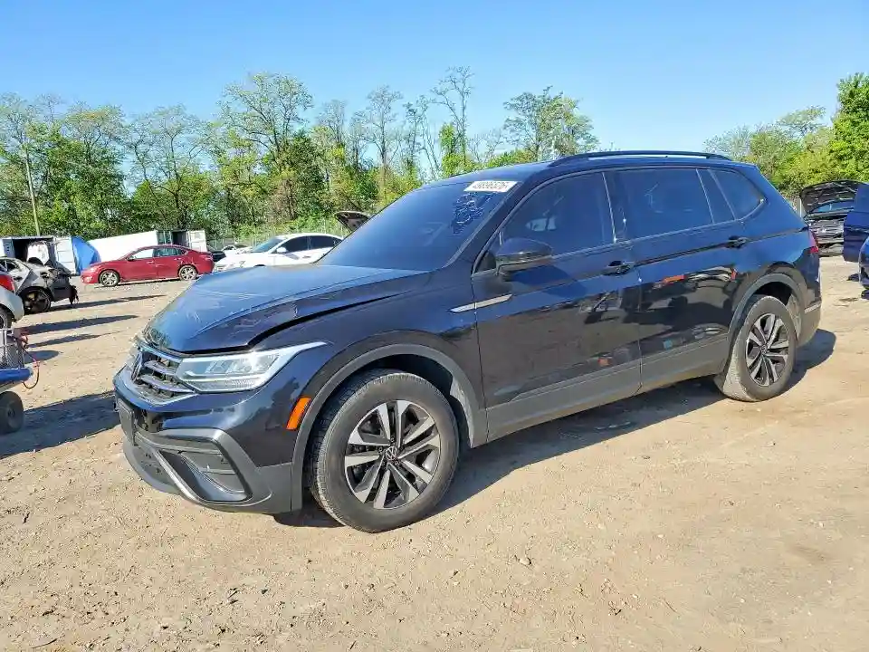 3VV0B7AX1NM072166 2022 VOLKSWAGEN TIGUAN-0