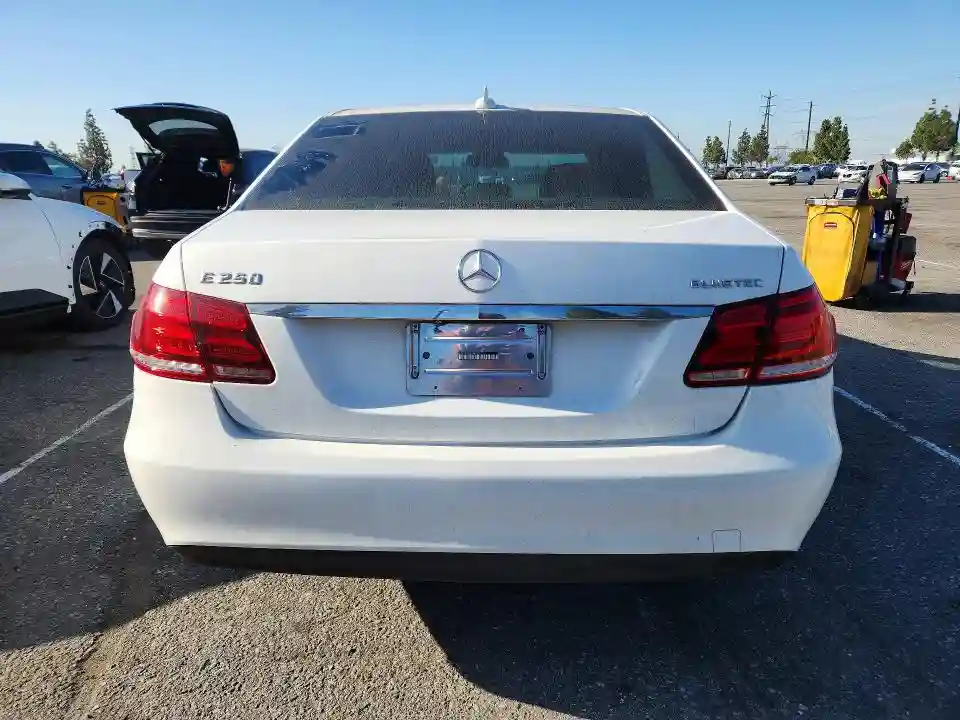 WDDHF0EB4FB129714 2015 MERCEDES-BENZ E-CLASS-5
